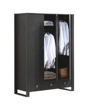 Alexis Wardrobe, Espresso